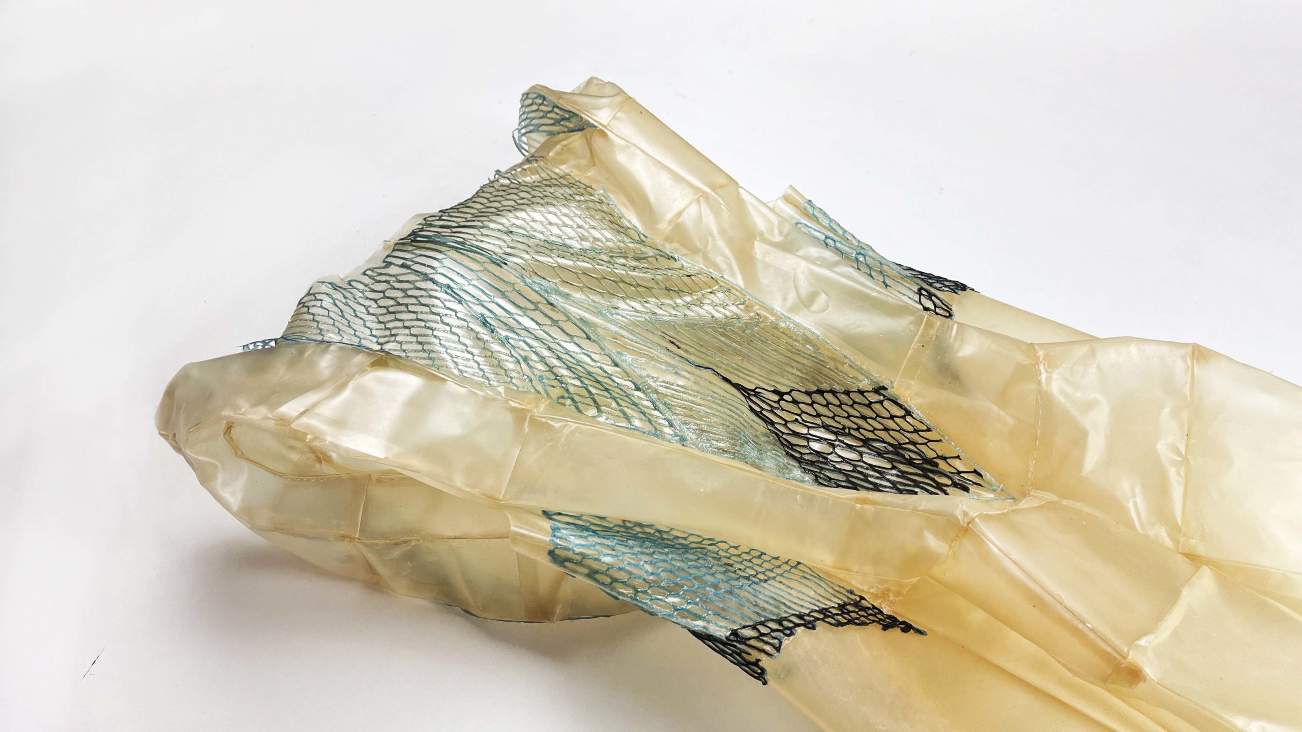 Bio-3D-printed-dress_07